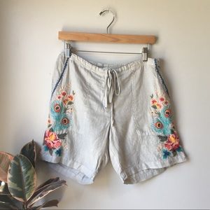 Johnny Was Vernazza Embroidered Linen Shorts